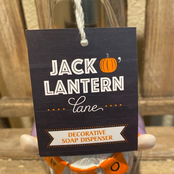 Halloween Gnome Soap Dispenser, Boo Gnome Soap Dispenser, Gnome Soap Pump, Gnome - Picture 12 of 13